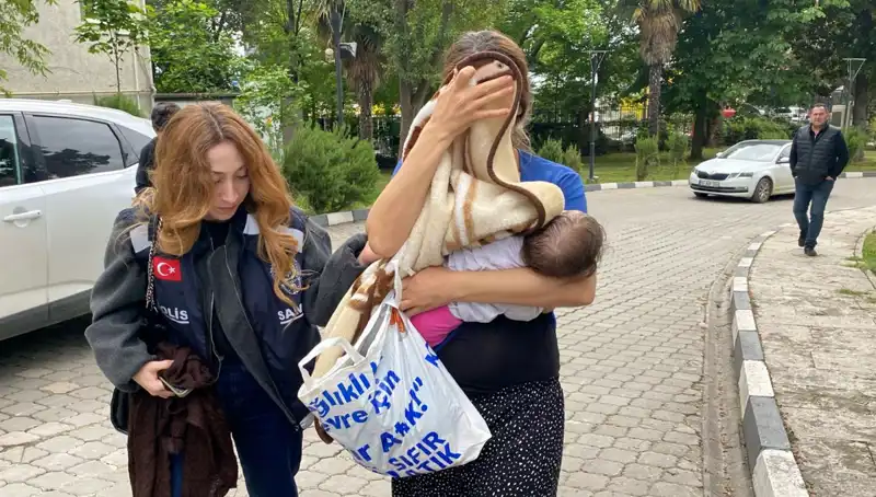 Hırsızlık Çetesi Çökertildi: Kadın Şüpheli Evlerde Nasıl Yakaladı?