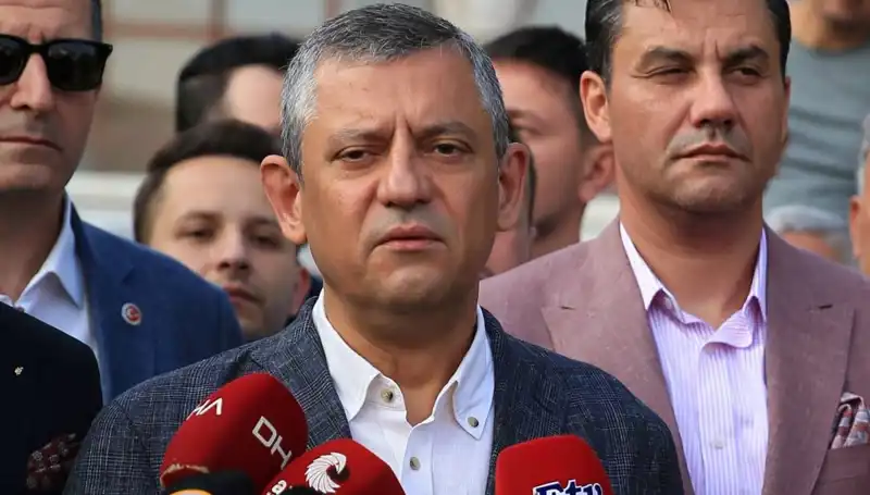 Özgür Özel: Bu Bayram Bize Bayram Gibi Gelmedi!