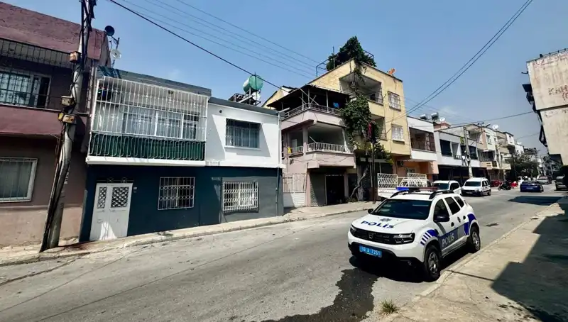 Silah Sesleri Paniğe Neden Oldu: Anne ve Kızın Trajik Ölümü