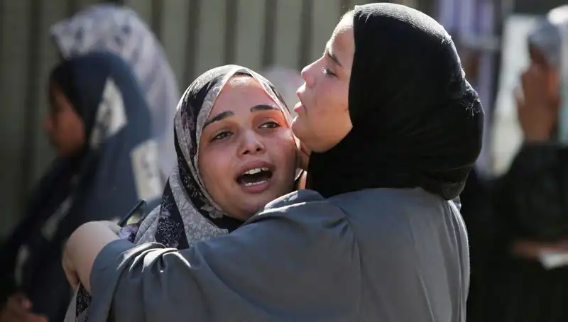 Gazze'deki İzdihamda 21 Filistinli Hayatını Kaybetti: Şok Edici Olayın Ardındaki Gerçekler