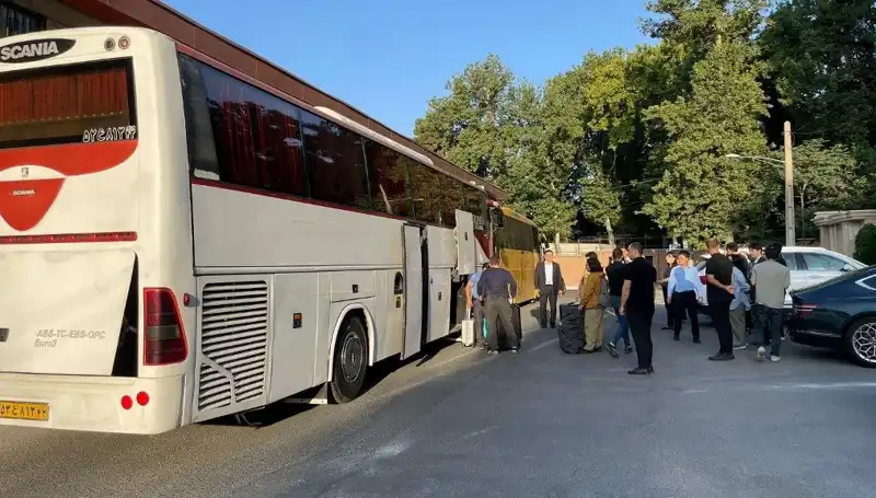 Şiraz’da Talihsiz Kaza: Otobüs Devrildi, 21 Kişi Hayatını Kaybetti