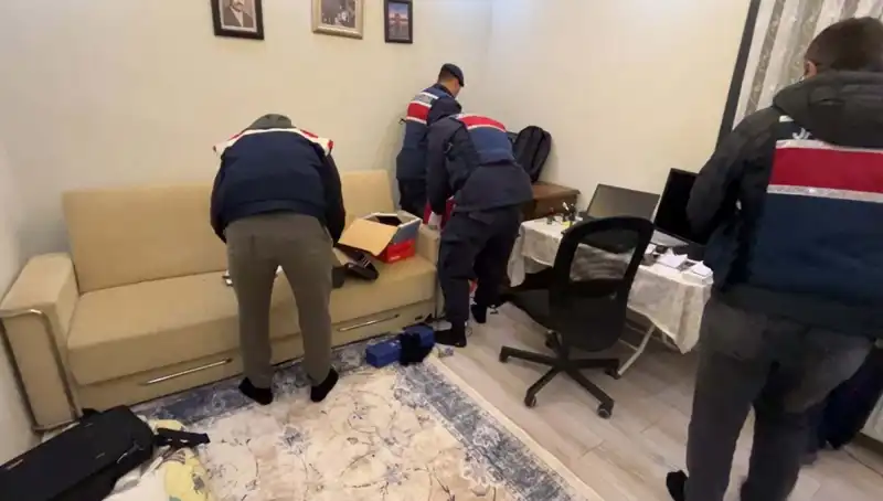 Güvenlik Güçlerinden Şok Operasyon: 11 İlde DHKP-C’ye Yönelik 30 Gözaltı!