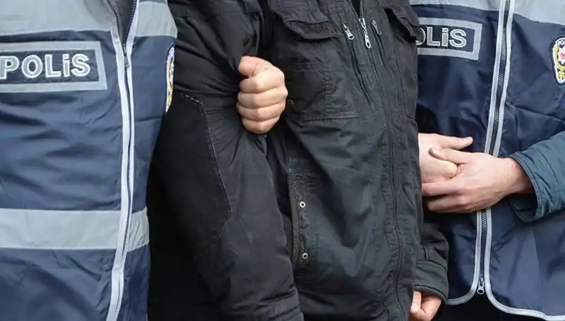 Sosyal Medya Üzerinden Terör Propagandası: İki İlde 4 Gözaltı