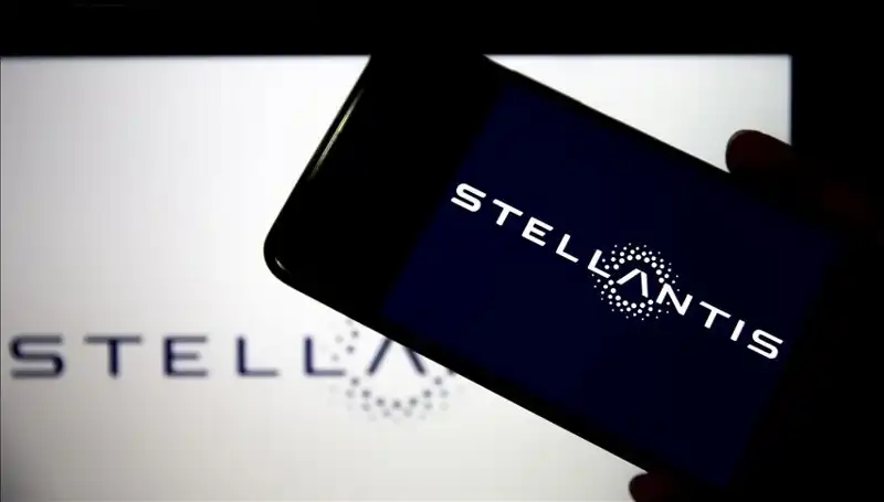 Stellantis'in Fabrika Kapanmaları: Gelecek Tehlikede mi?