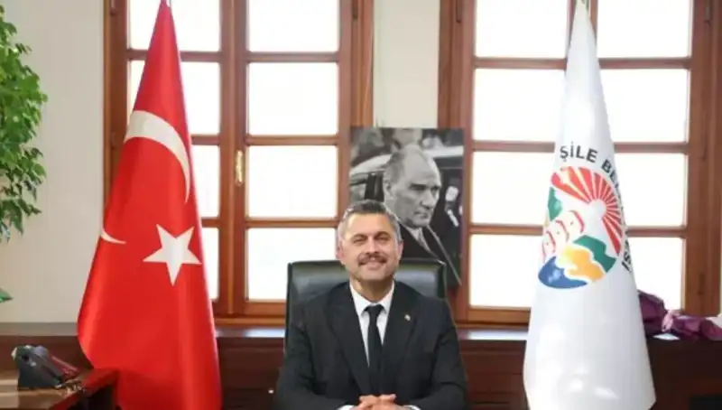 Şile Belediye Başkanı Özgür Kabadayı Kimdir? İşte Hayatı ve Kariyeri