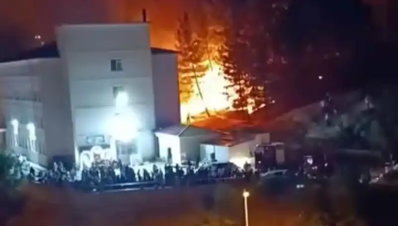 Düğün Kutlamasında Zamanla Yarışan Çiftin Kabusa Dönüşen Hikayesi