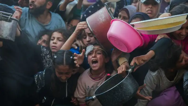 Gazze'de Açlık Krizi Kapıda: Un Stokları Tükendi, Halk Tehlikede!