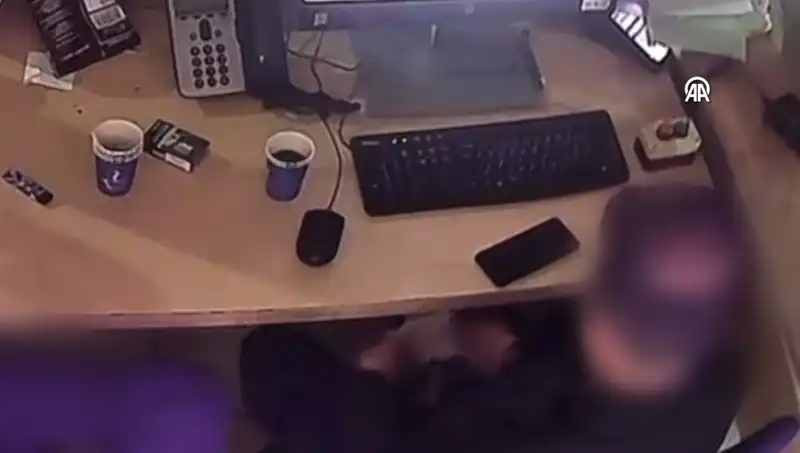 Kapıkule Sınır Kapısı'nda Rüşvet Skandalı: Gizli Kamera ile Yakalandılar