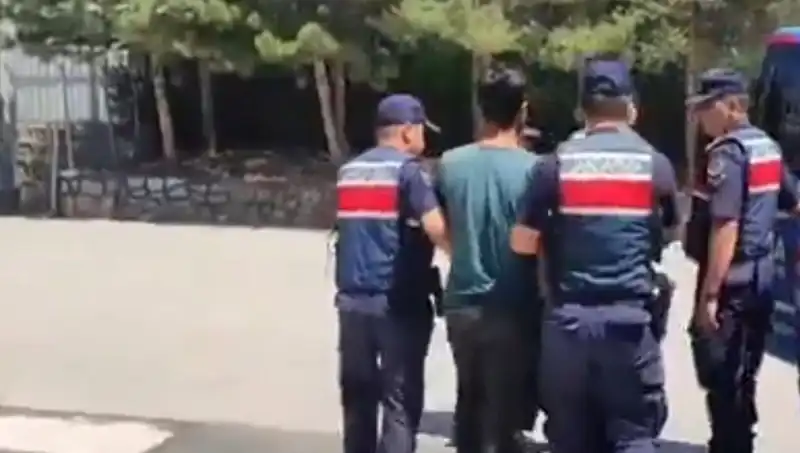 14 İl Genelinde DAEŞ'e Yönelik Dev Operasyon: 26 Gözaltı