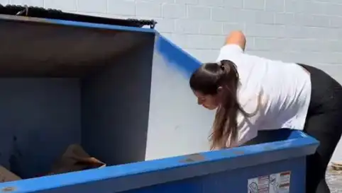 Alışverişin Yerine Çöp Karıştırmak: 2 Yılda 2 Milyon TL Kazanmak Mümkün Mü?