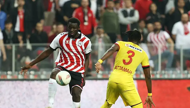 Samsunspor'un Avrupa Rüyası: UEFA Avrupa Ligi'nde Gruplara Kalma Mücadelesi