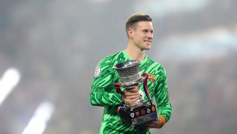 Barcelona'nın Kalesi Ter Stegen, Sakatlıktan Dönerek Takıma Katılıyor