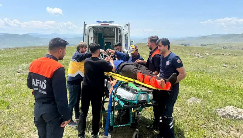 Kayalıkta Düşen Çobana Umut Olun: Kurtarma Operasyonu Başladı