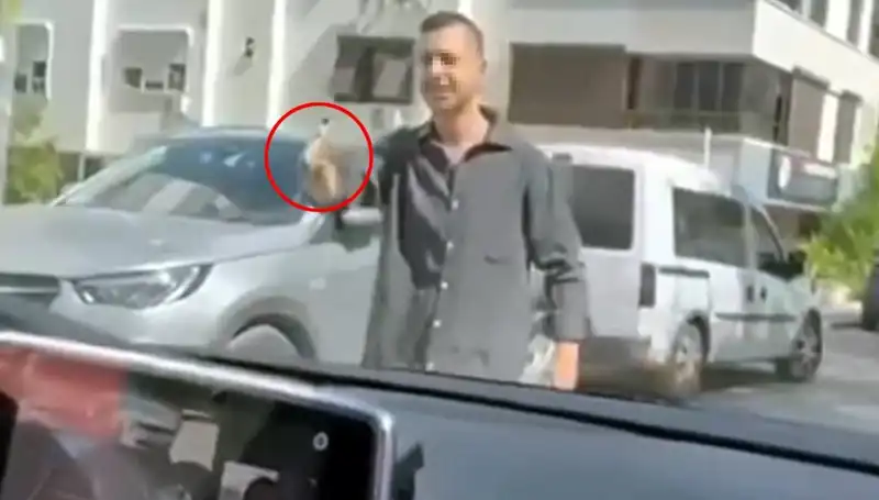 Trafikte Kadınlara Silah Doğrultarak Tepki Çeken Sürücü Hakkında Son Gelişmeler