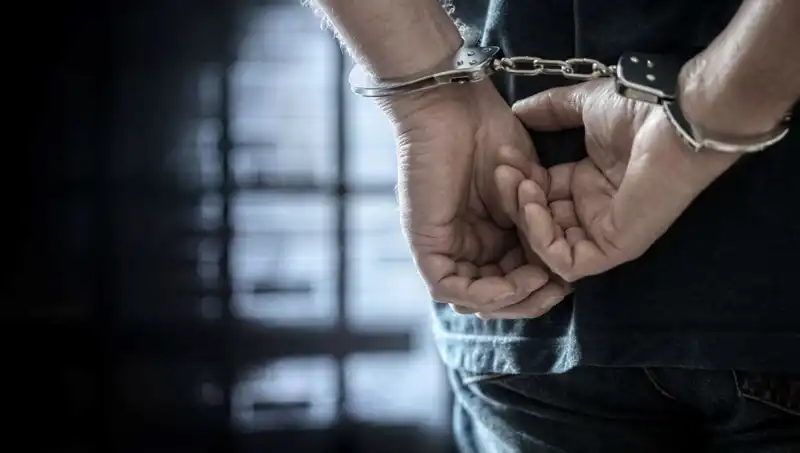 Bıçakla Öldürme Suçuna Müebbet Hapis Cezası: Yargı Kararları ve Son Gelişmeler