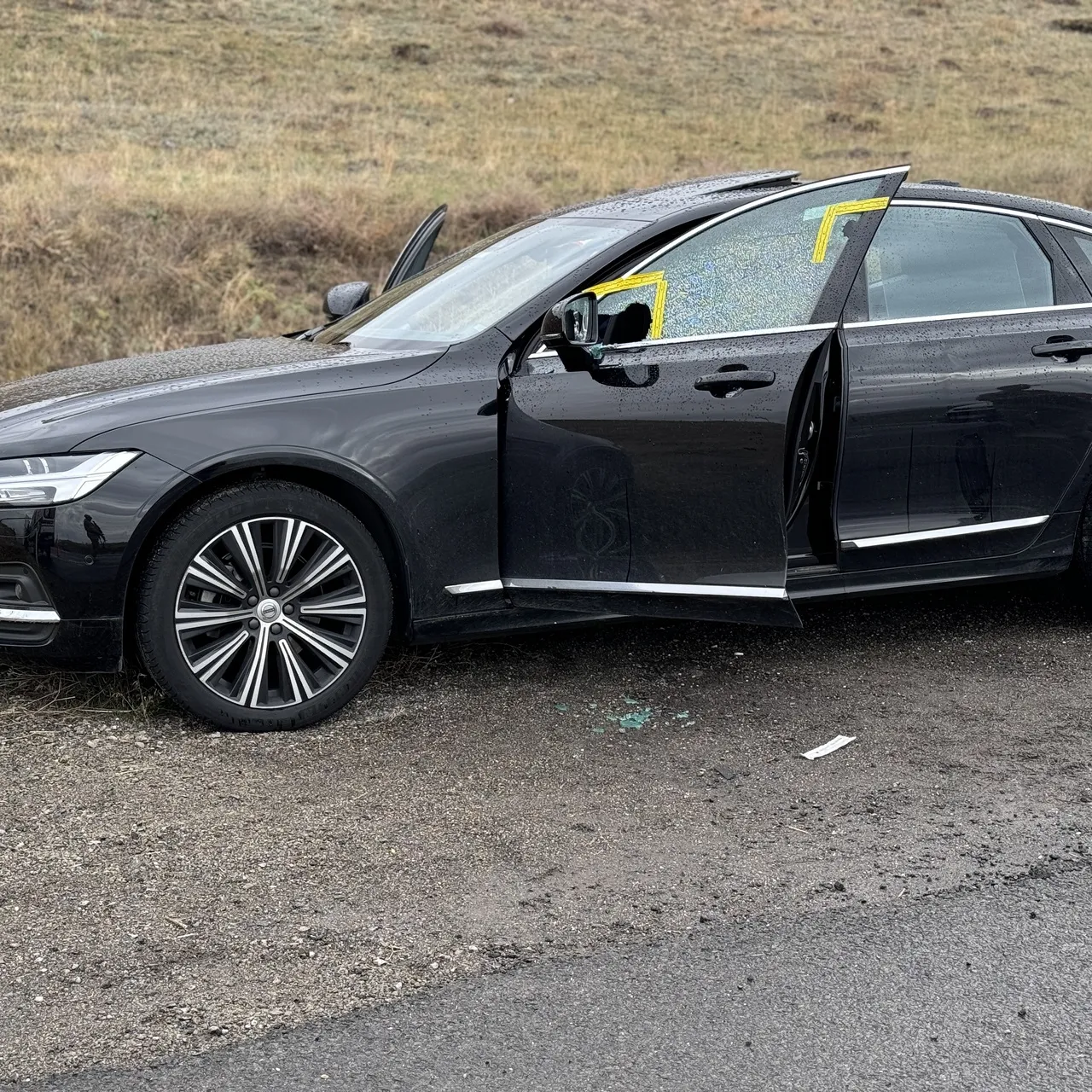Park Halindeki Araçta Şüpheli Ölüm! Polis Olayı Araştırıyor