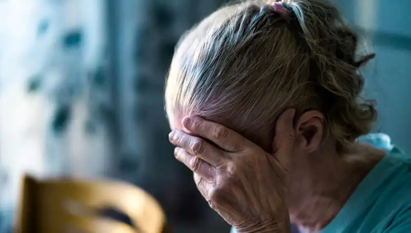 70 Yaş Öncesi Demans Tehlikesine Dikkat: Uzman Virüs Uyarısı
