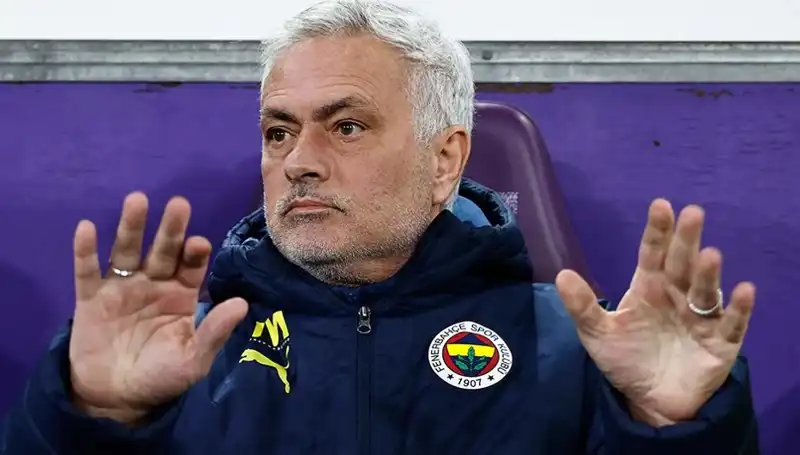 Mourinho'nun Kararı: Beşiktaş'a Gidmesi Beklenen Yıldız Gitmiyor
