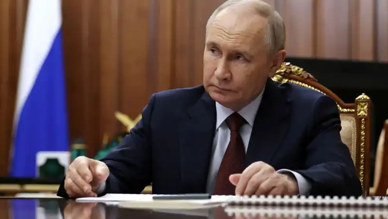 Rusya'da Dijital Gulag: Putin'in Yeni Cihaz İzleme Planı Nedir?
