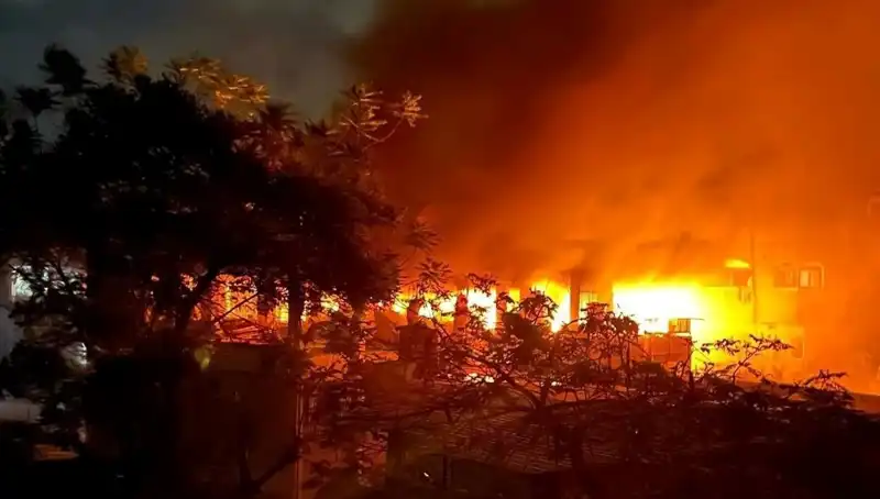 Gazze'de İsrail'in Saldırısında 37 Sivil Hayatını Kaybetti