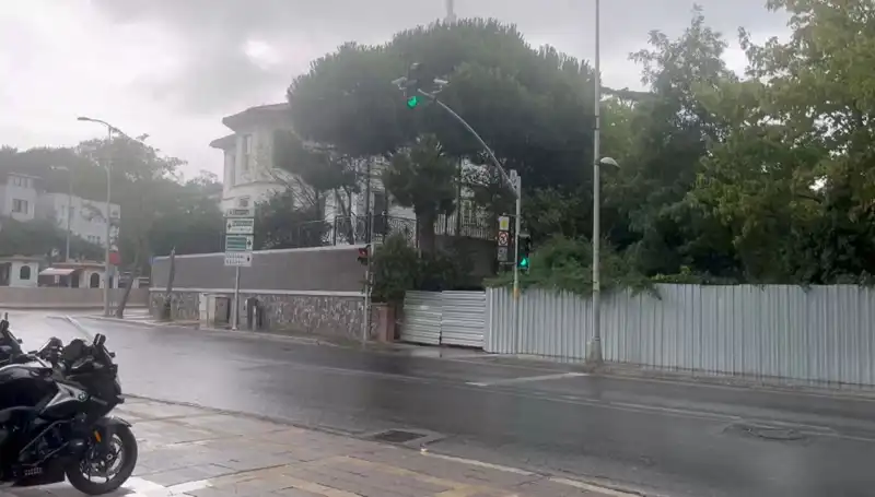 İstanbul’u Vuran Sağanak: Hayatı Olumsuz Etkileyen Anlık Değişimler