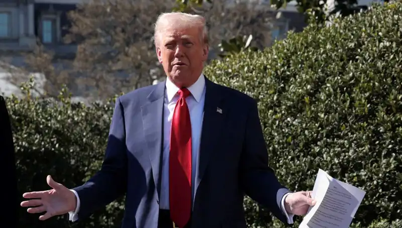 Trump'ın Seyahat Yasağı Taslağındaki 43 Ülke ve Etkileri