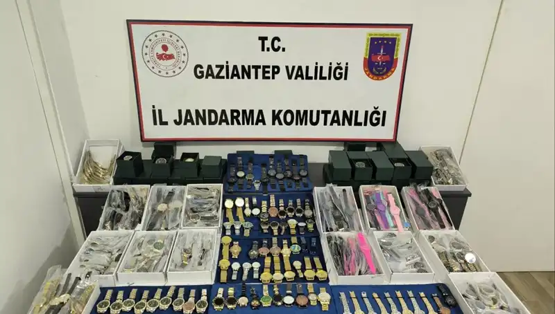 Gaziantep'teki Kaçak Saat Operasyonu: Piyasa Değeri 3 Milyon Lira