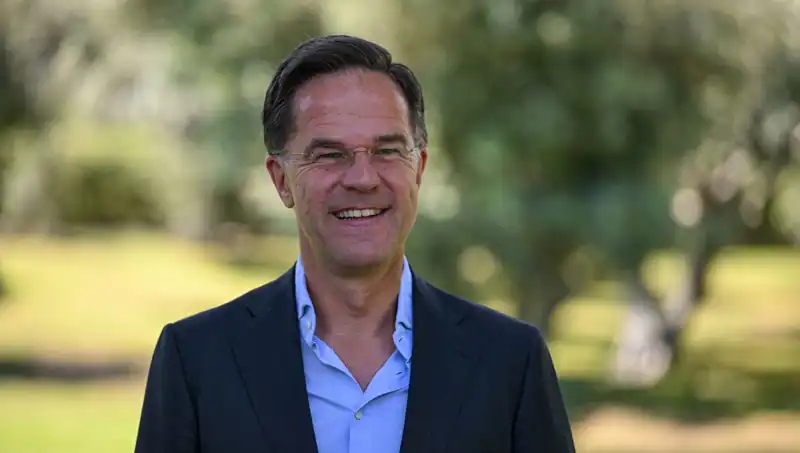 Rutte’nin Eurofighter Açıklamaları: Müttefiklere Kısıtlama Getirmeme Çağrısı