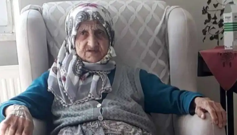 Yaşlı Kadına Otomobil Çarpması: Kaza Sonrası Hayatını Kaybetti