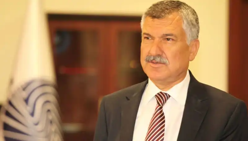 Adana'nın Güçlü Lideri: Zeydan Karalar Kimdir ve Neler Yapıyor?