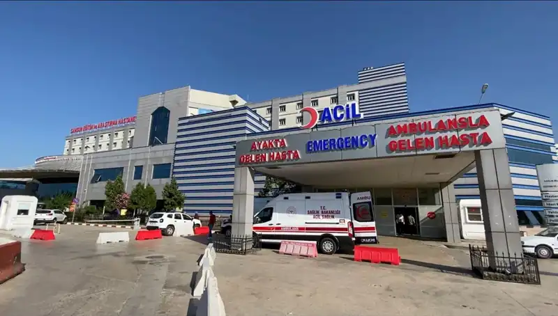 Tavuk Skandalı: 225 İşçi Zehirlenerek Taburcu Oldu!