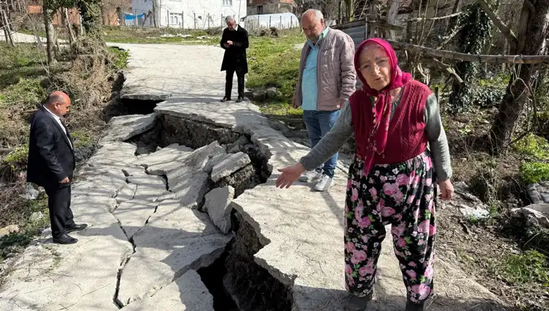 Heyelan Alarmı: Mahallede Hayat İhtiyaç Duyuyor!