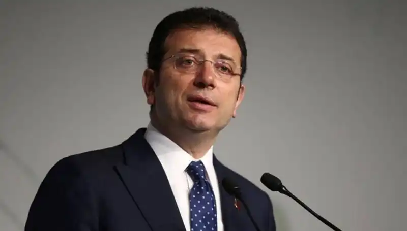 Ekrem İmamoğlu'nun Diploma Davasında İlk Duruşma Gerçekleşti