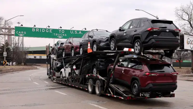 Toyota'nın ABD Pazarındaki Hibrit Araç Stratejisi: Yeni Dönem Başlıyor!