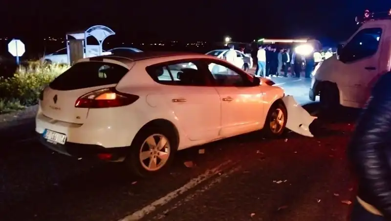 Kafa Kafaya Çarpışma: Bir Kişi Hayatını Kaybetti, Yedi Kişi Yaralandı