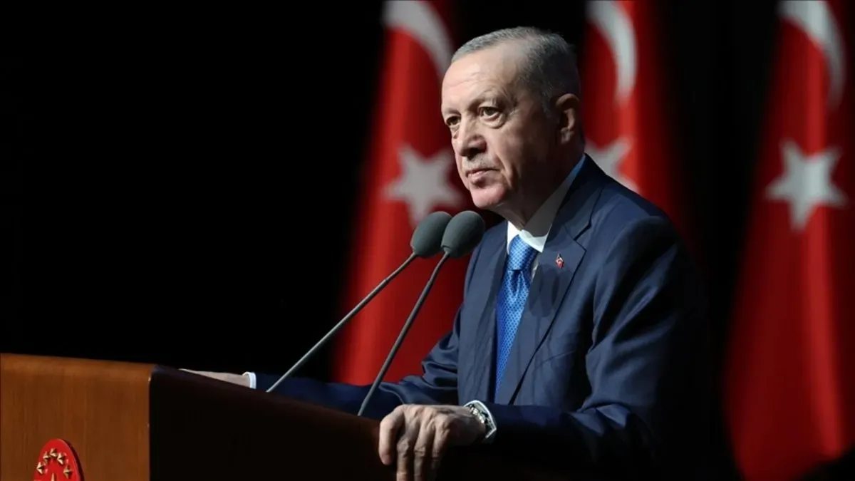 Başkan Erdoğan’dan Özgür Özel ve Ekrem İmamoğlu’na Tazminat Davası Açıldı