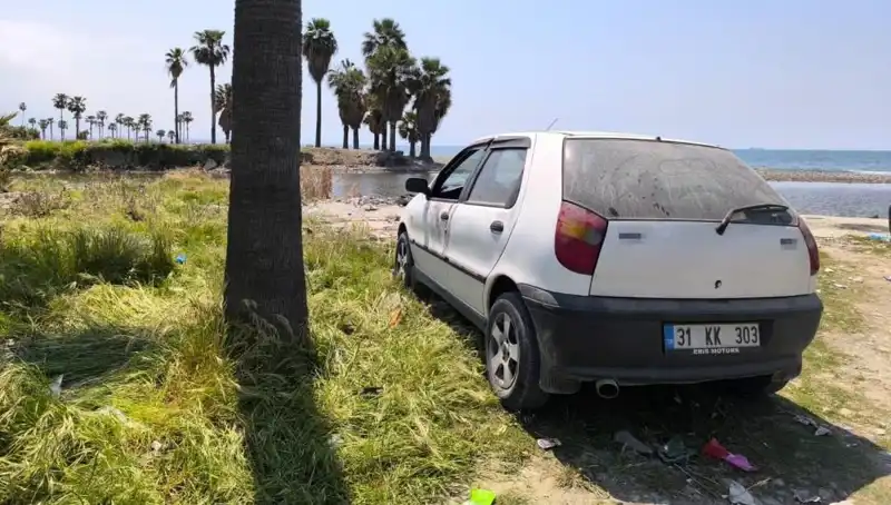 Arabasında Başından Vurulmuş Halde Bulunan Kişinin Gizemi Derinleşiyor