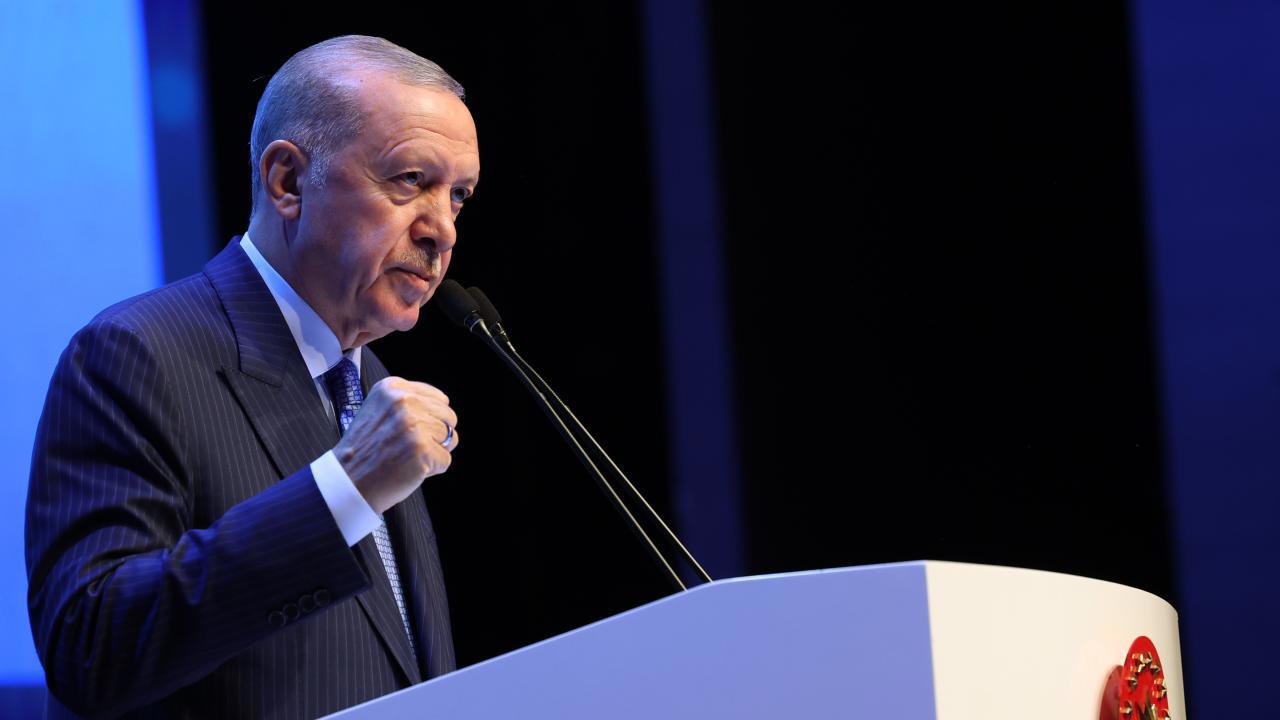 Cumhurbaşkanı Erdoğan: Necip Fazıl Ayasofya bir gün açılacak dediği gibi gerçekleştirdik