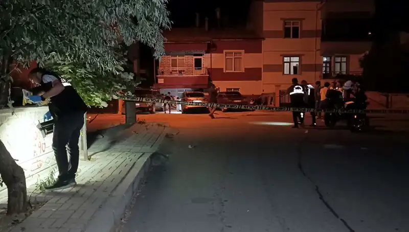 Karaman’da Kanlı Gece: Kız Arkadaşıyla Tartışan Genç Dehşet Saçtı