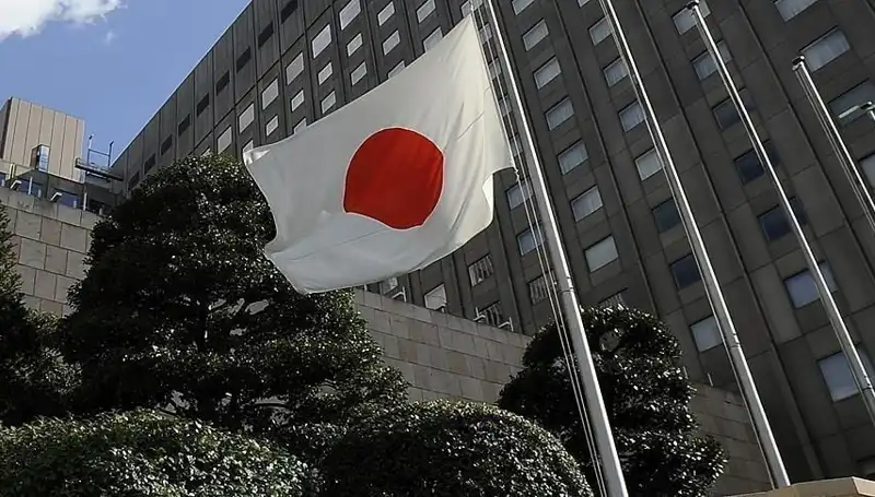 Japonya Ekonomisi Küçülme Sürecine Girdi: Nedenler ve Etkileri