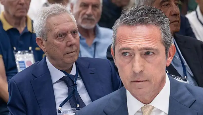 Aziz Yıldırım'dan Fenerbahçe Divan Kurulu'nda Şaşırtan Adaylık Açıklaması!