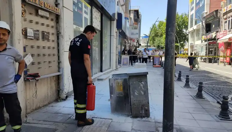 Cadde Ortasında Korkutan Patlama: Olay Anı ve İlk Gelişmeler