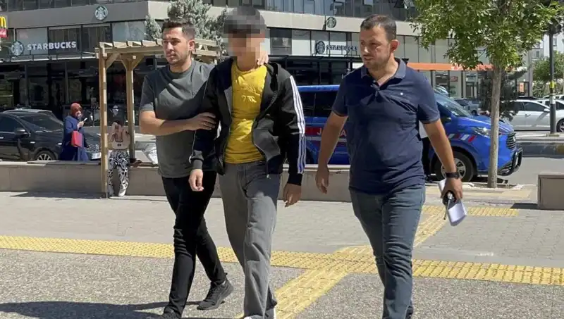 Tartışma Sonrası Ağabeyini Bıçaklayan Kardeşin İfadesi Şok Etti!