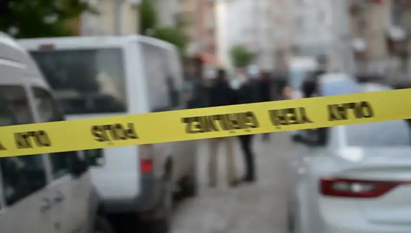 İstanbul Sokaklarında Şok Edici Cinayet: Ölü Bulunan Gençten Mektup