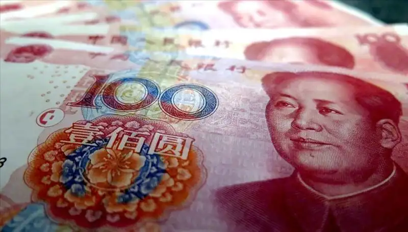 Yuan’ın Değeri Neden Düşüyor? Ekonomik Analiz ve Gelecek Tahminleri