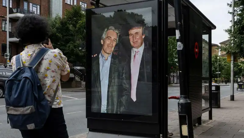 Trump'ın Epstein'e Yolladığı Müstehcen Mektup: Şok Edici Detaylar Ortaya Çıktı