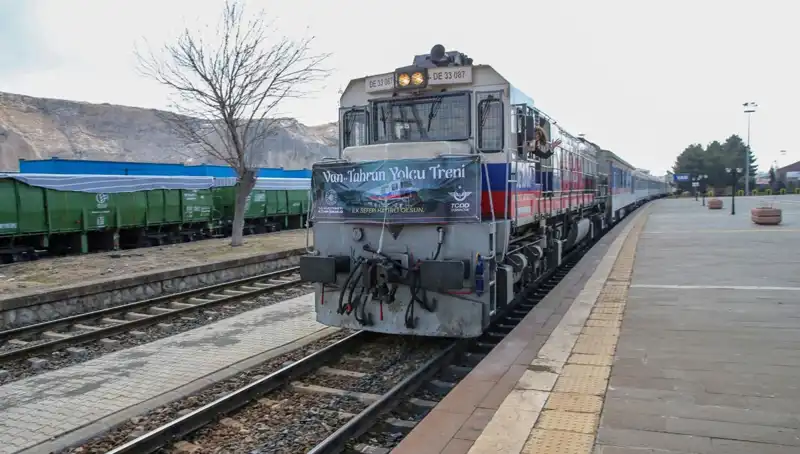 Van-Tahran Tren Seferleri Başladı: Seyahat Tutkunları İçin Yeni Bir Alternatif