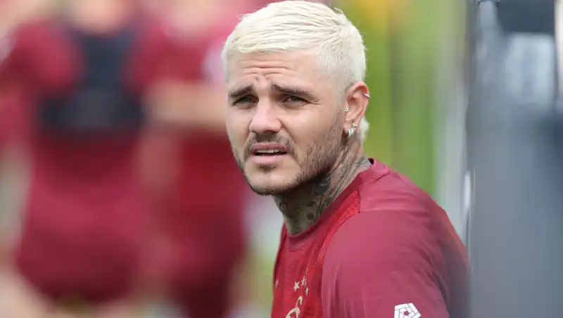 Icardi’den Şok Açıklama: "Ödemem Gereken Borç" ve Transfer İpuçları!