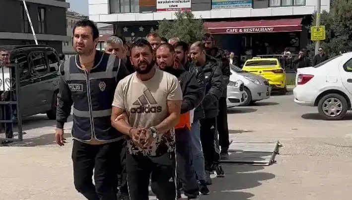 Edirne'de Büyük Operasyon: Yedi Firari Suçlu Yakalandı!