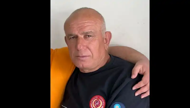 Mantar Yiyen İtfaiyeci Hayatını Kaybetti: Tüyler Ürperten Olay